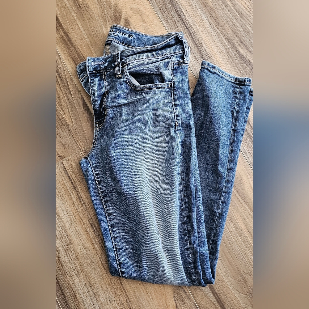AE JEANS size 8 Reg